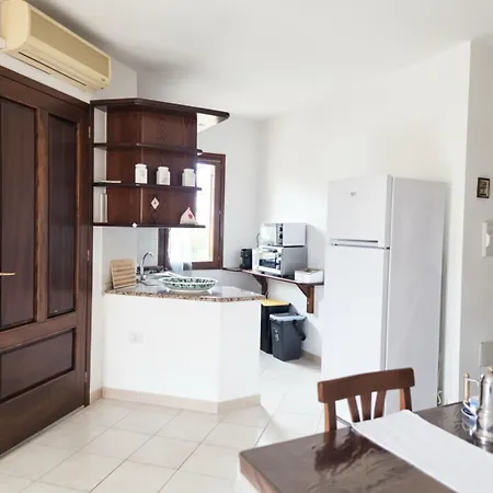 Su Suergiu Lägenhet